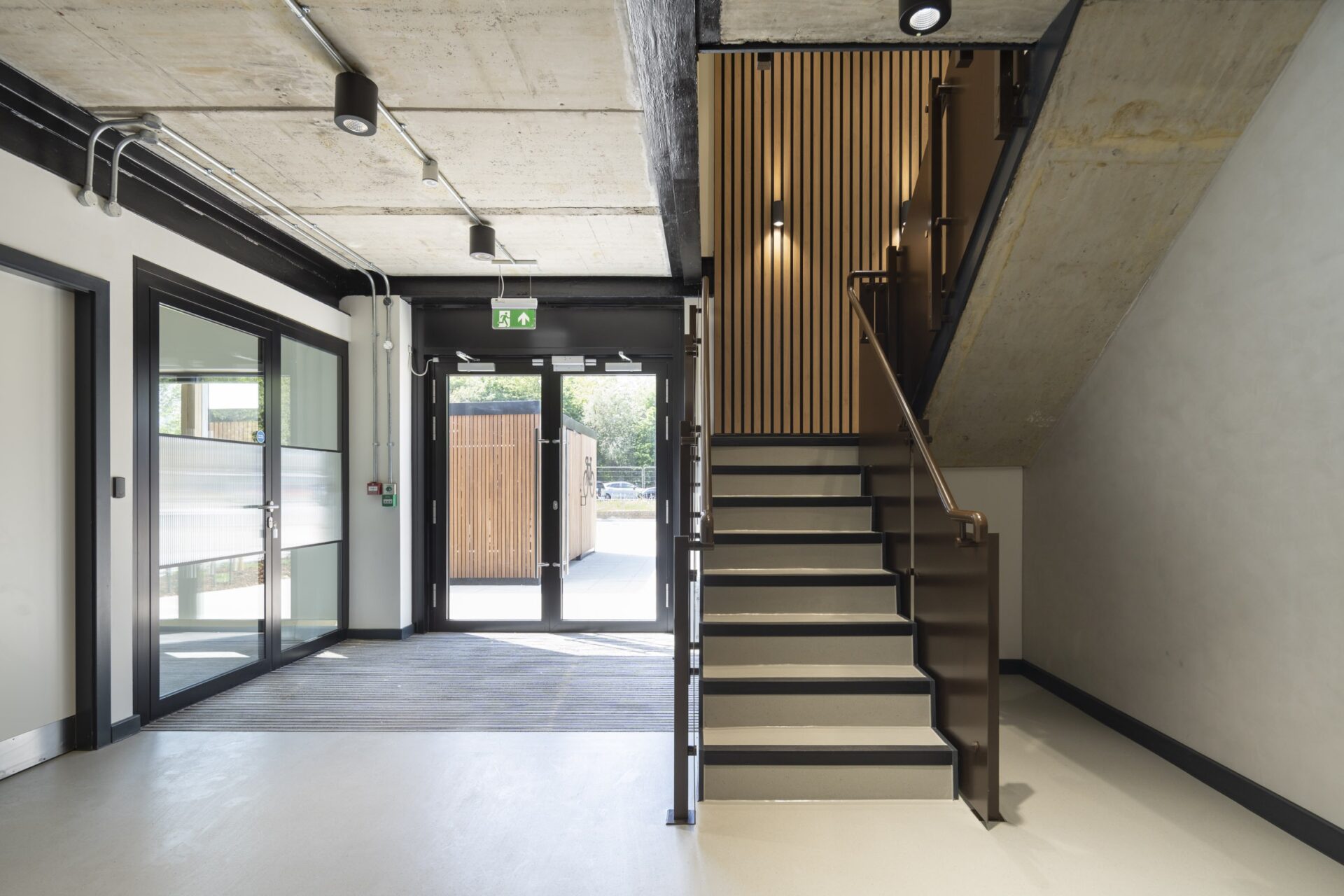 Unit 21, Crayfields Park